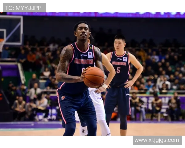 马尚布鲁克斯:从篮球场到人生舞台的精彩转变与成长故事